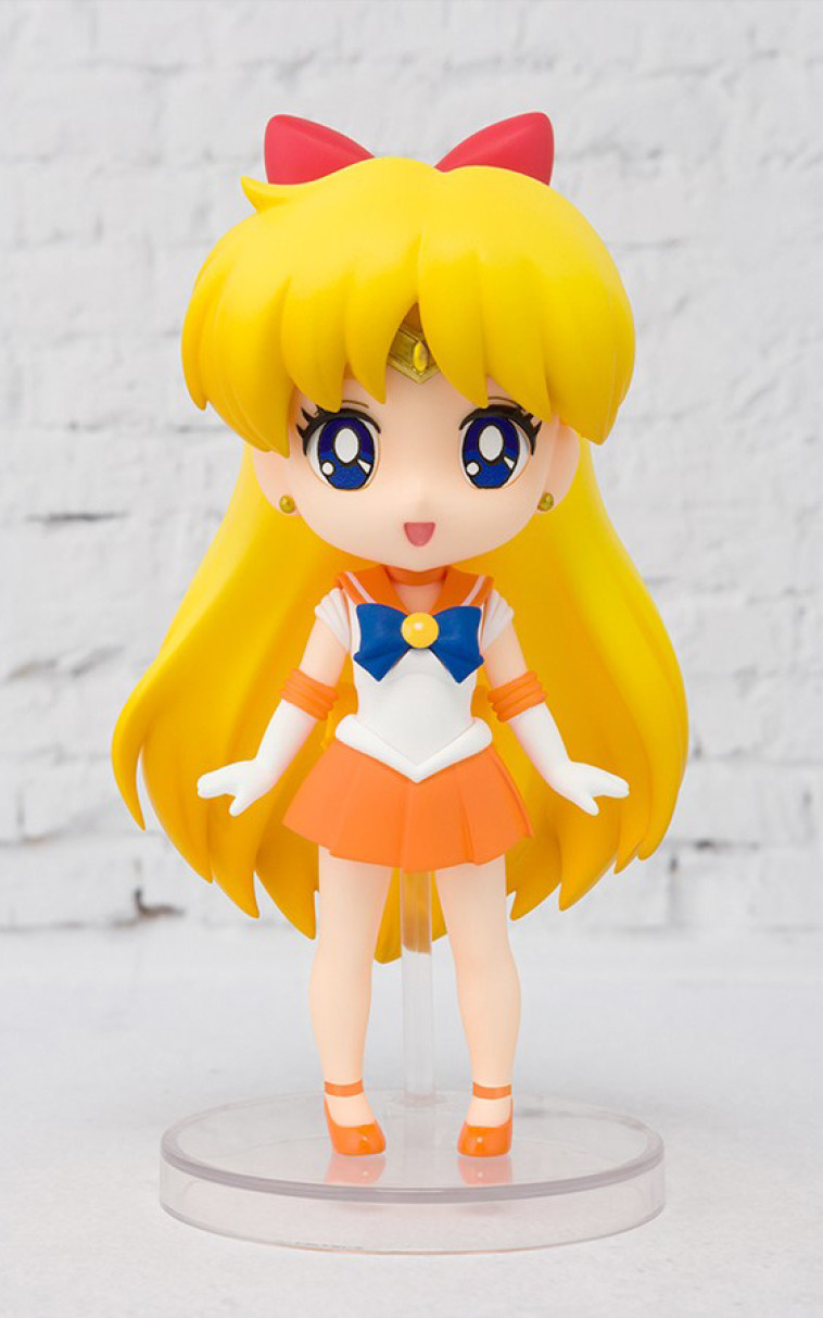 figurine sailor venus