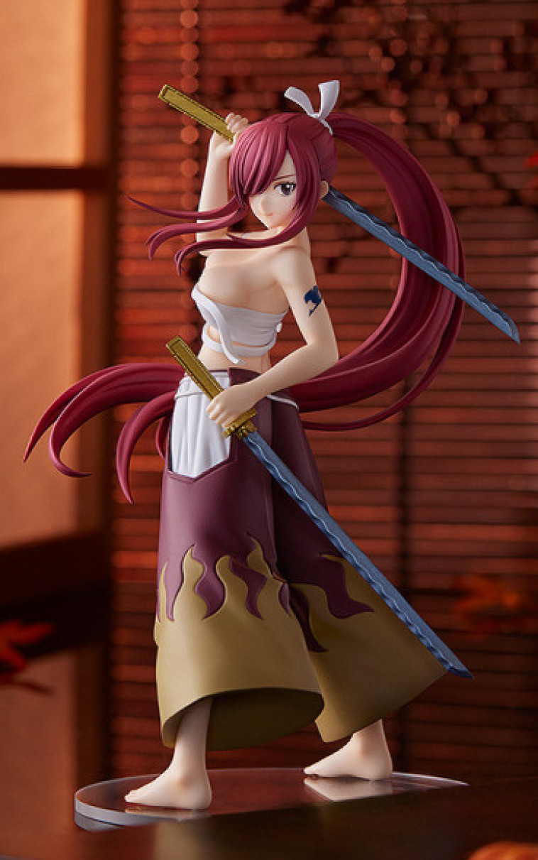 benizakura erza figurine