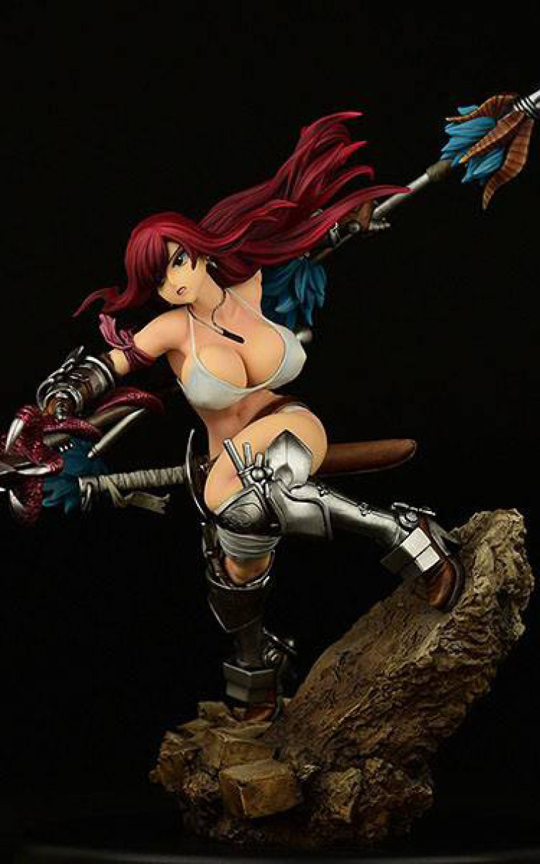 fairy tail erza figurine